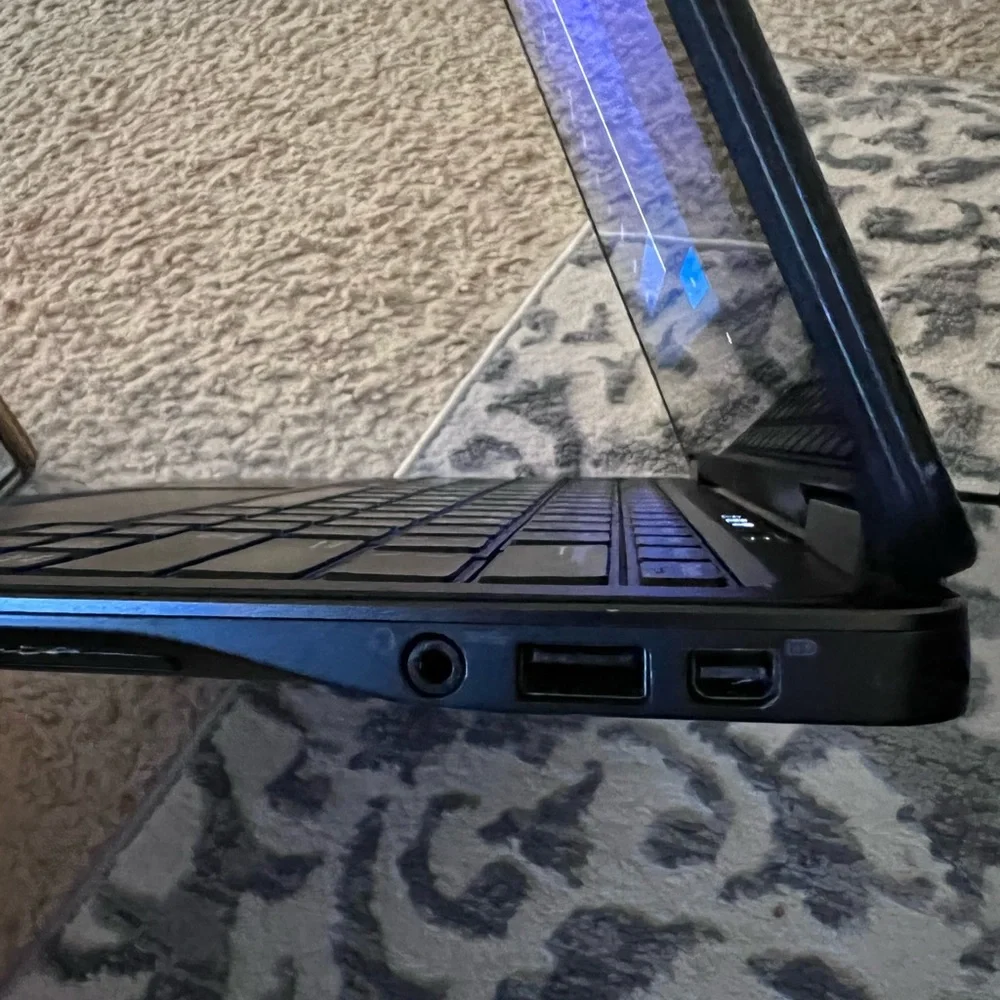 DELL LATITUDE E7240
